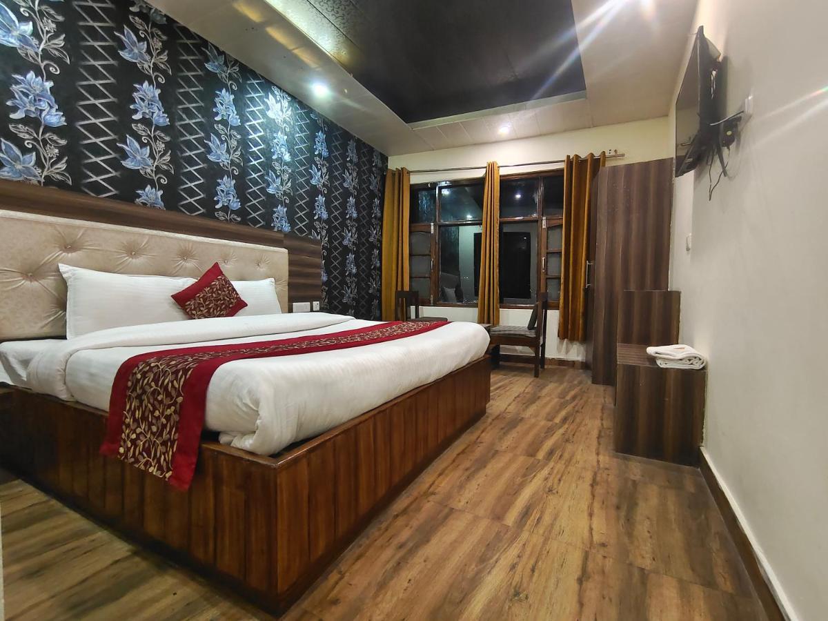 Mountain Zest-Simla Royale Near Mall Road-Free Pickup From Railway Station Simla Dış mekan fotoğraf